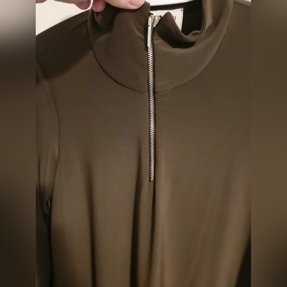 Hunter green half zipped Joseph Ribkoff long sleeve tunic style top - Picture 3 of 5